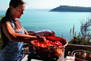 Blanka vaří v Sardinii u moře