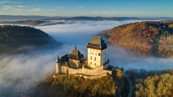 karlstejn-1899886054 25052